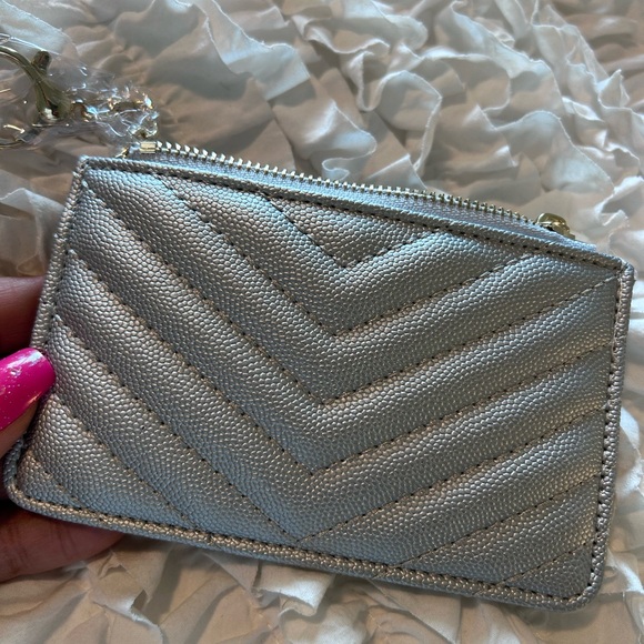 Small Card/Coin Wallet • Silver w/ Zipper • - Picture 4 of 9